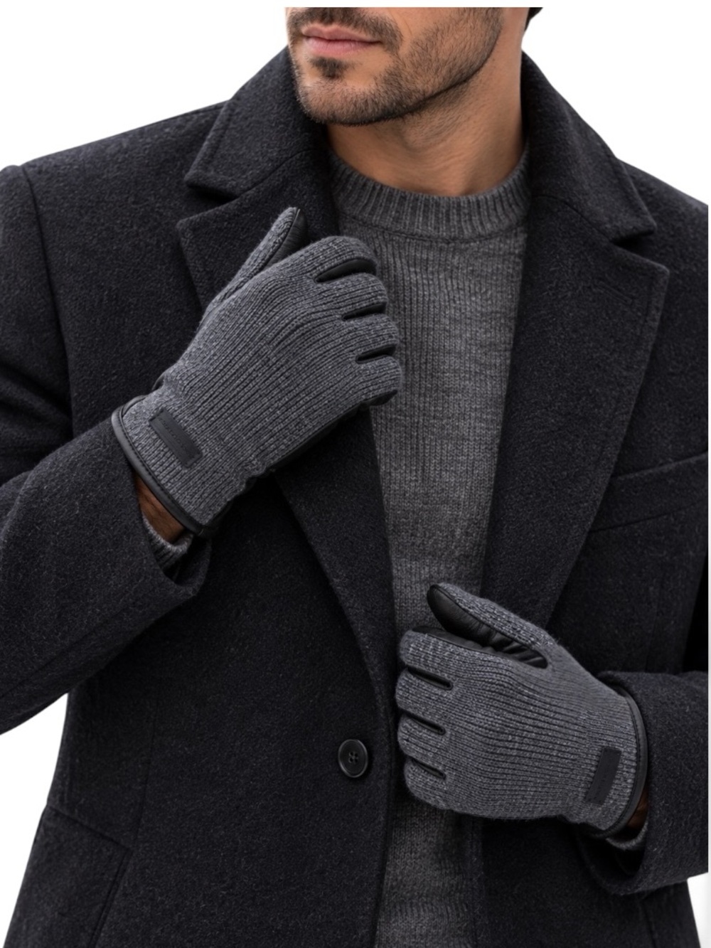 Cole Haan Men’s Gray Knit Back & Black Leather Touchscreen Gloves Sz M NWOT